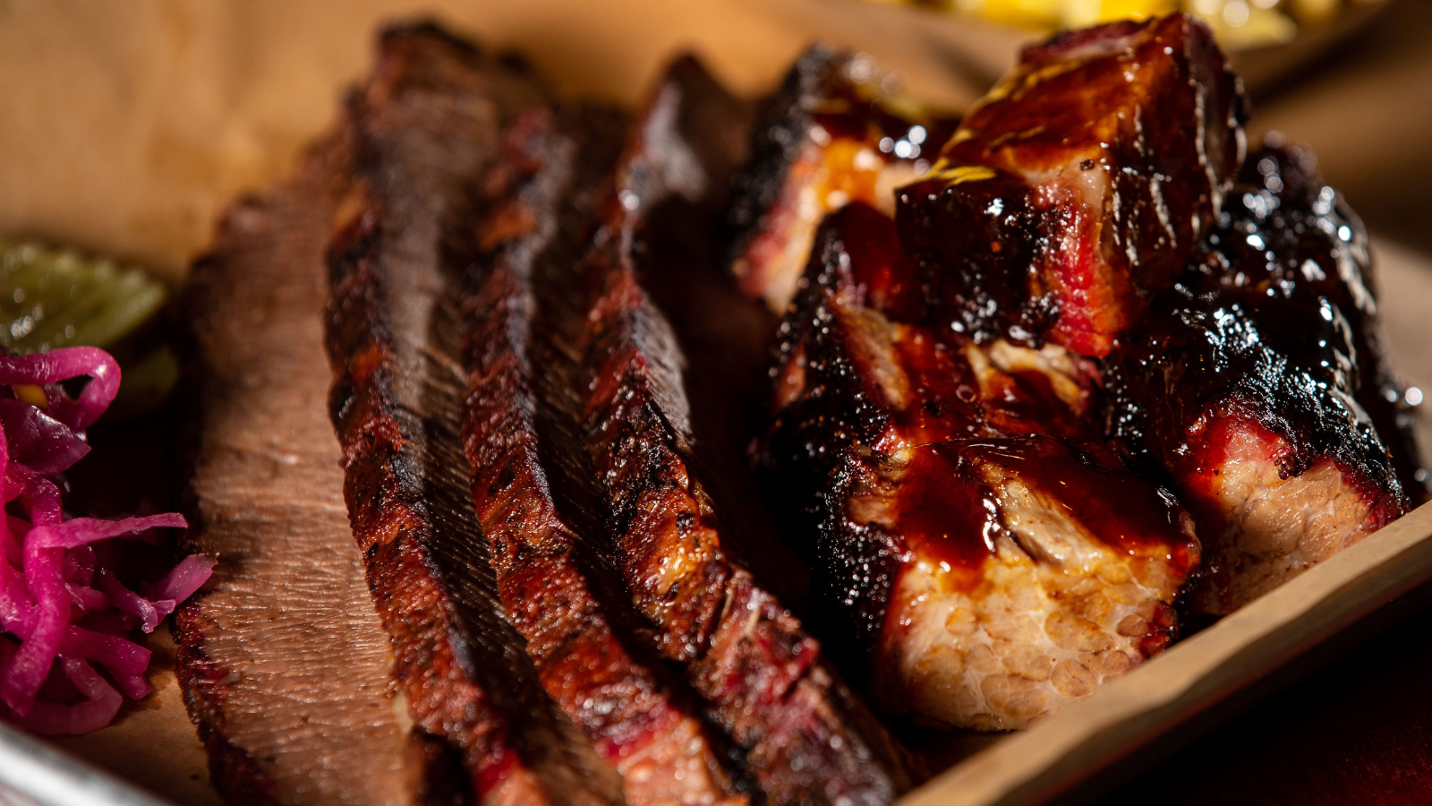 Water line break closes Porky Buts BBQ in northwest Omaha